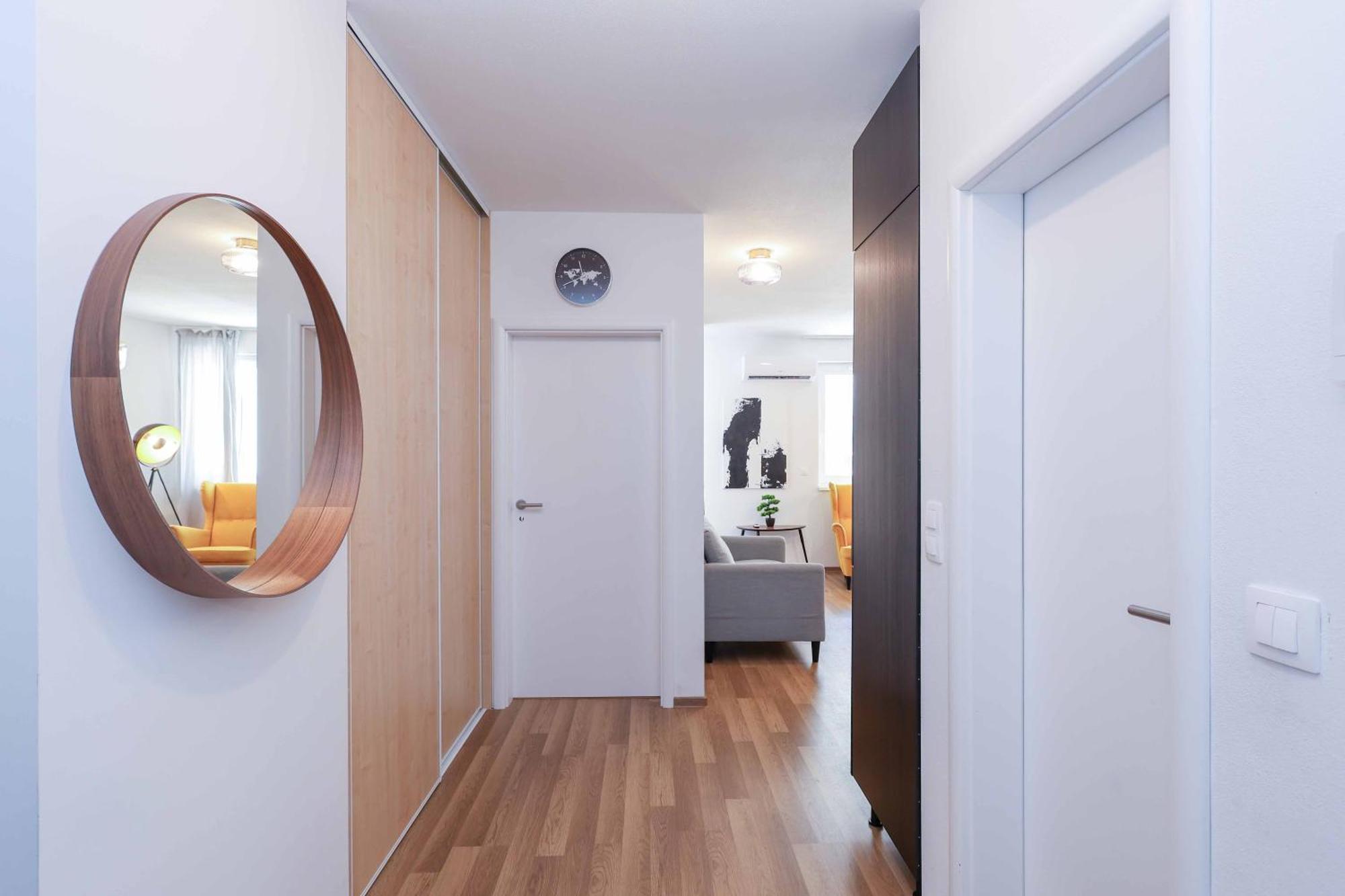 Appartamento Adamick Place In City Centre With Free Parking Bratislava Esterno foto